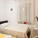 Kusalo Gostinjska kuća 3*