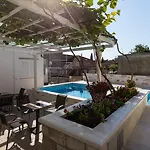 Kusalo Gostinjska kuća