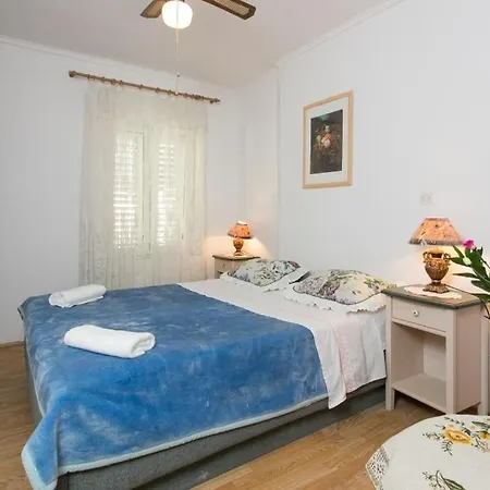 Guest house Kusalo 3*