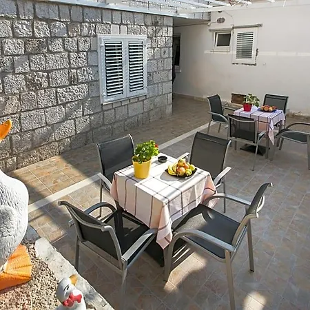 Kusalo 3* Dubrovnik
