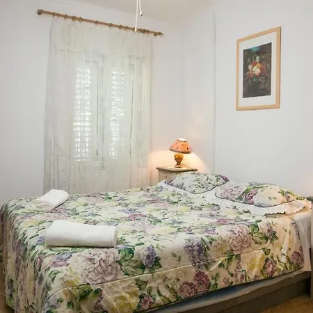 Kusalo בית הארחה